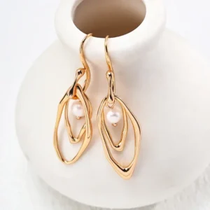 French Style Serene Drop Pearl Earrings