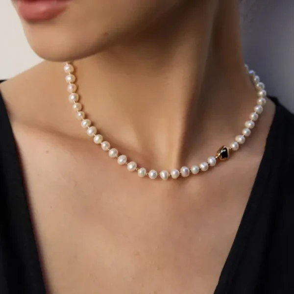 French Simple Natural Pearl Necklace - Image 3