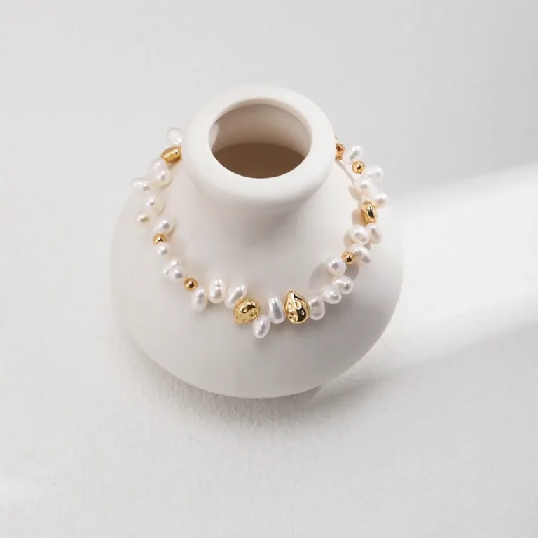 Delicate Luminescence Natural Pearl Bracelet 02