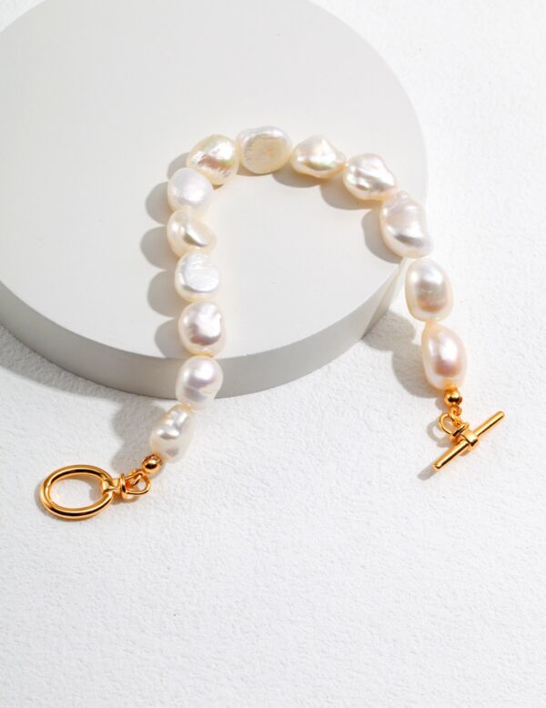 french-baroque-pearl -bracelet-02