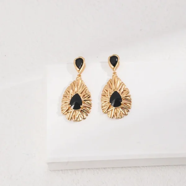 Gothic Royal Black Zircon Drop Earrings 01