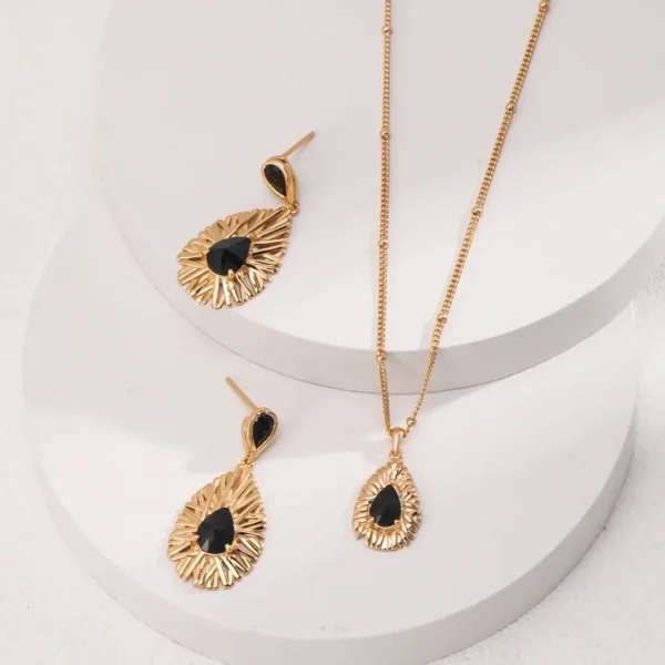 Gothic Royal Black Zircon Drop Earrings 03