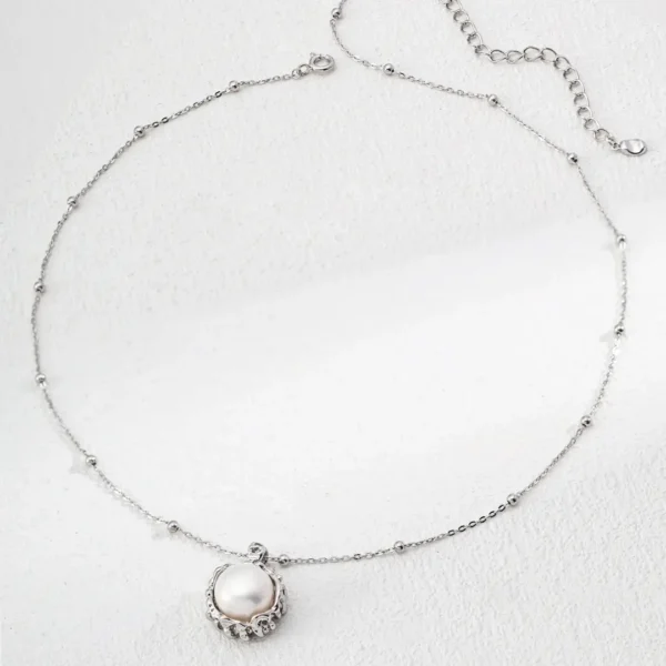 Minimalist Natural Pearl Pendant Necklace 02