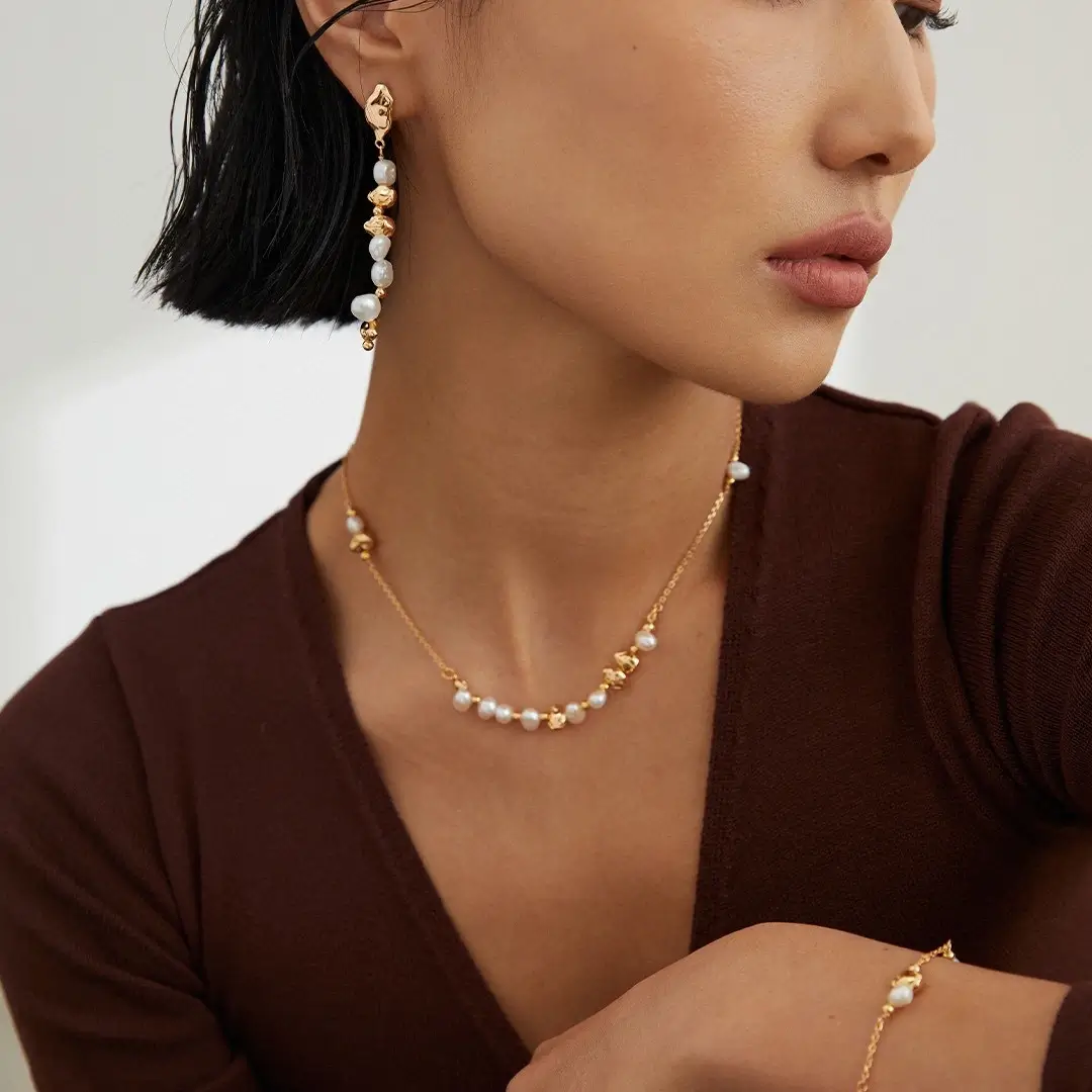 Minimalist Serenity Sterling Silver Pearl Necklace 04