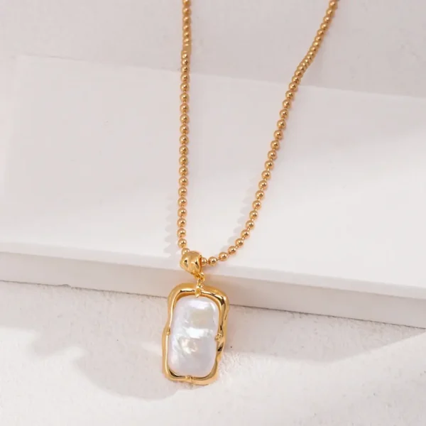 Natural Pearl Necklace 02