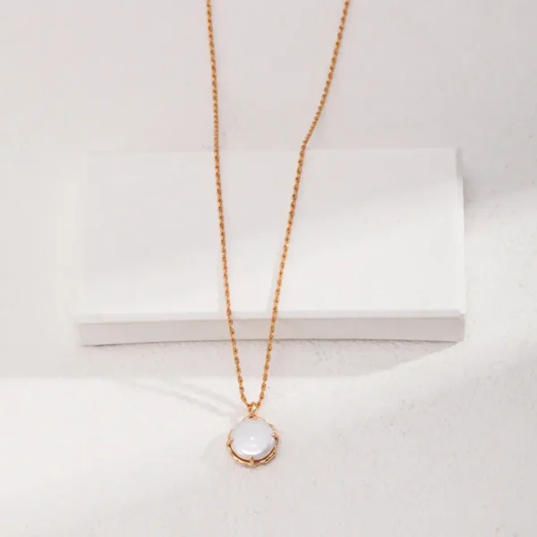 Natural Pearl Necklace｜Subtle Radiance, Everyday Elegance 02