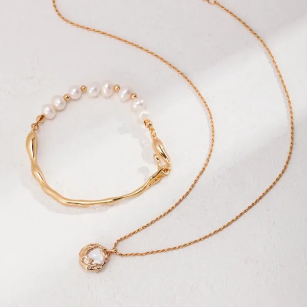 Natural Pearl Necklace｜Subtle Radiance, Everyday Elegance 03