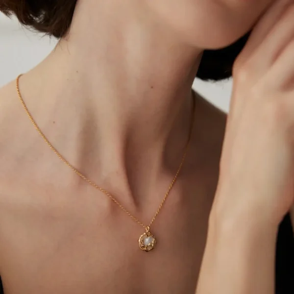 Natural Pearl Necklace｜Subtle Radiance, Everyday Elegance 04