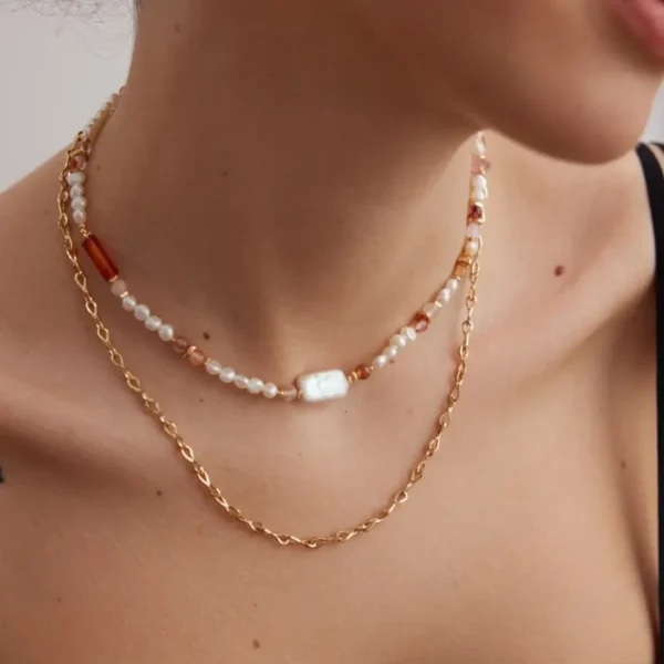 Strawberry Quartz & Baroque Pearl Necklace 04