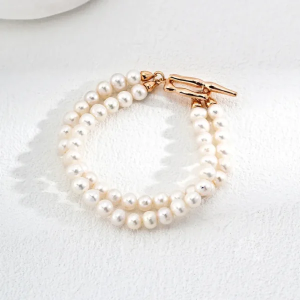 Timeless Moonlight Pearl Bracelet 01
